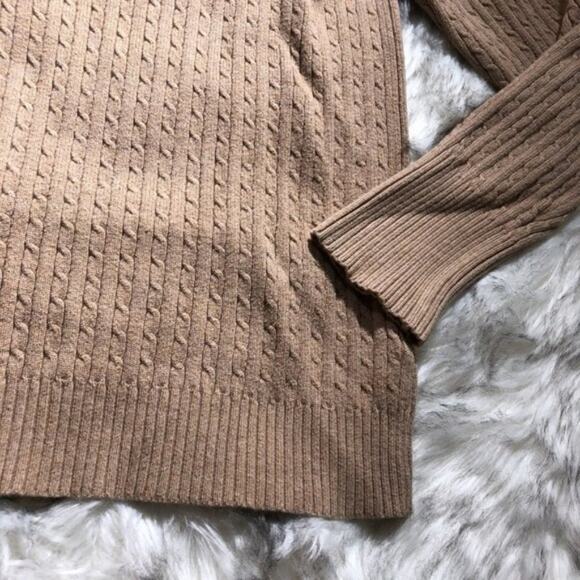 Old Navy Twilightcore tan perfect fit chunky knit sweater - Picture 7 of 7